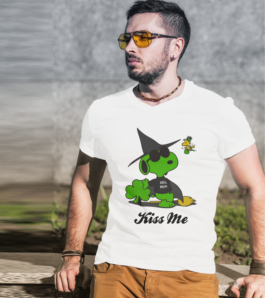 Snoopy Kiss Me 100% Irish St Patrick's Day Wizard Woodstock T-Shirt