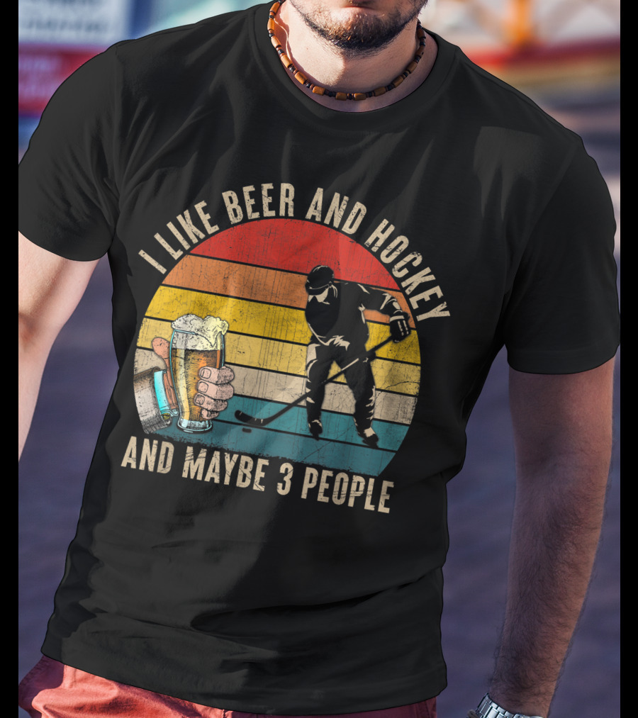 I Like Beer And Hockey And Maybe 3 People Vintage Retro T-Shirt