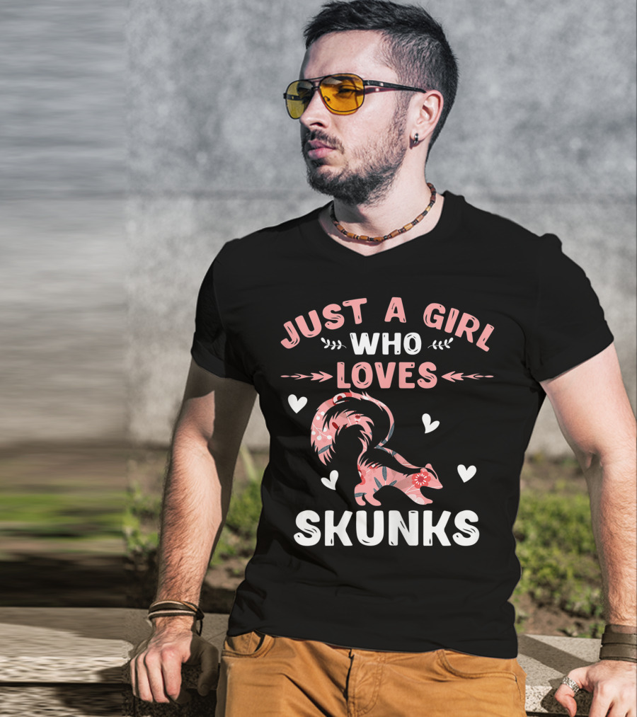 Just A Girl Who Loves Skunks Cool Animal Lover Pink Hearts Floral T-Shirt