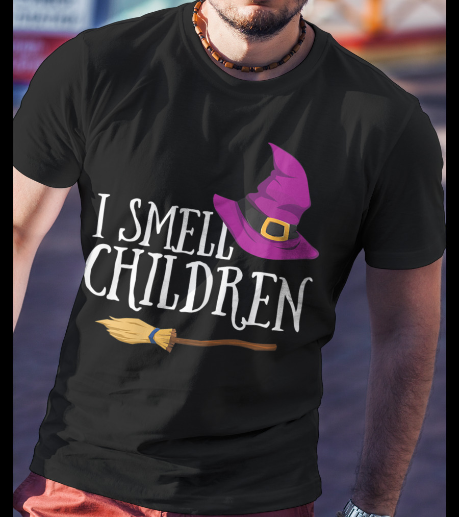 I Smell Children Halloween Witch Hat And Broom T-Shirt
