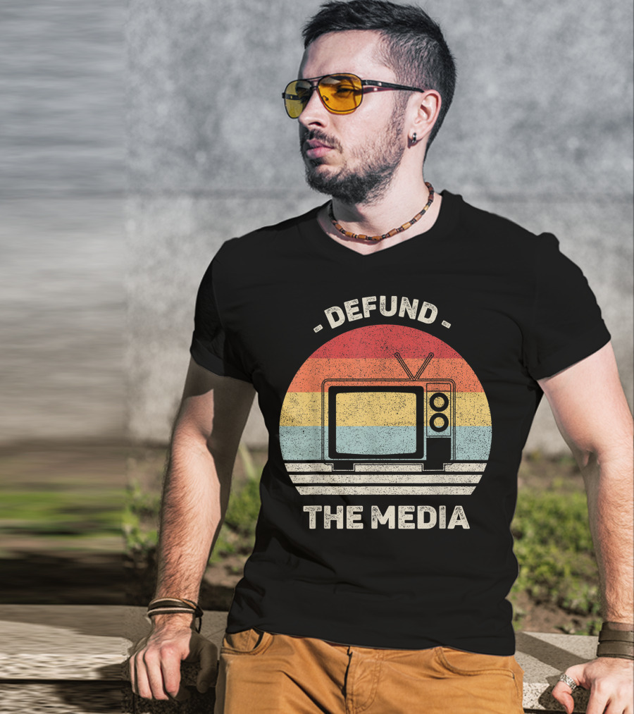Defund The Media Vintage TV Protest Fake News T-Shirt
