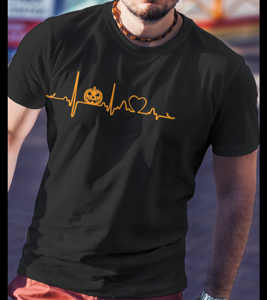 Pumpkin Heartbeat Halloween Jack-O'-Lantern Heart Bats T-Shirt
