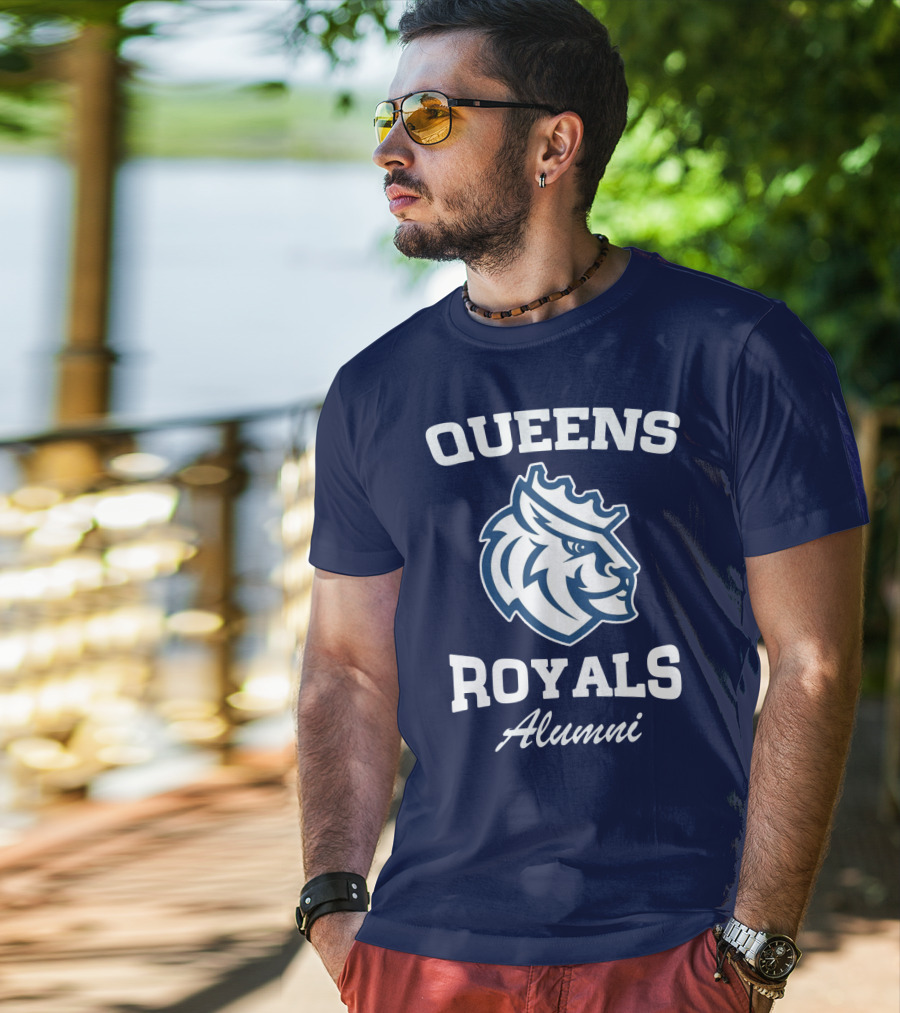 QUEENS ROYALS ALUMNI T-Shirt