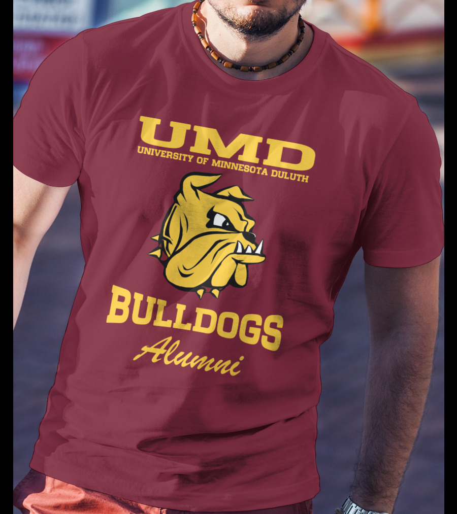 UMD University Of Minnesota Duluth Bulldogs Alumni T-Shirt
