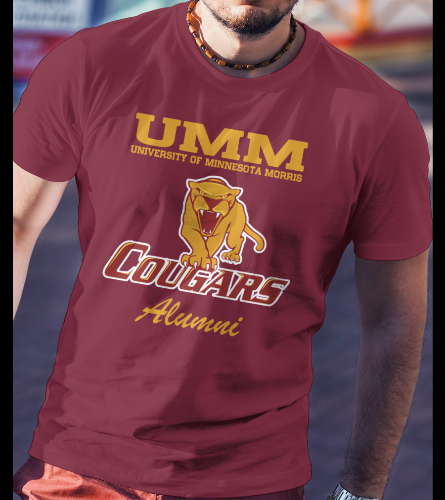 UMM University Of Minnesota Morris Cougars Alumni T-Shirt