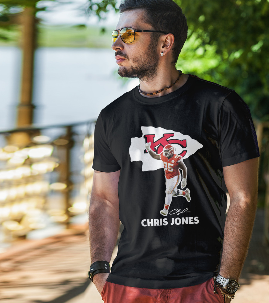 Chris Jones KC Chiefs Player 95 Signature T-Shirt