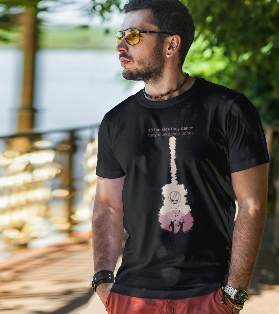 So The Kids They Dance They Shake Their Bones Gd T-Shirt