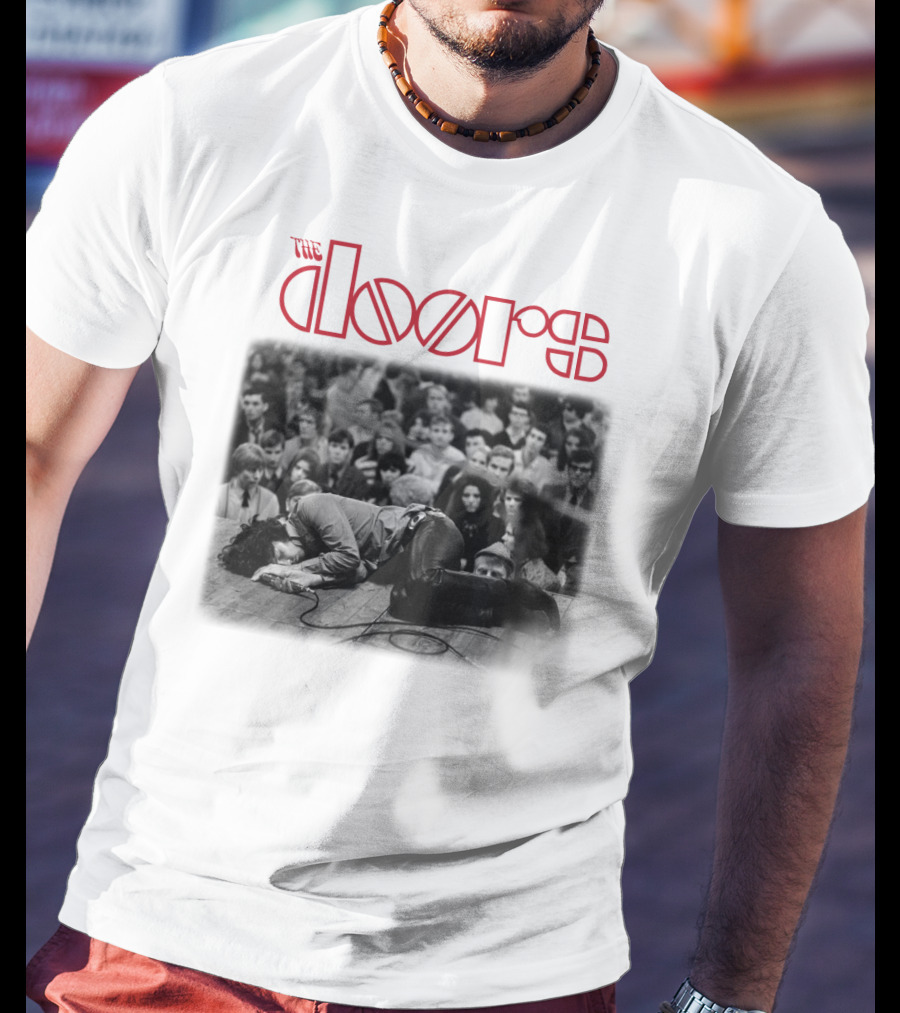 The Doors Vintage Concert Photography Black And White Crowd Scene T-Shirt