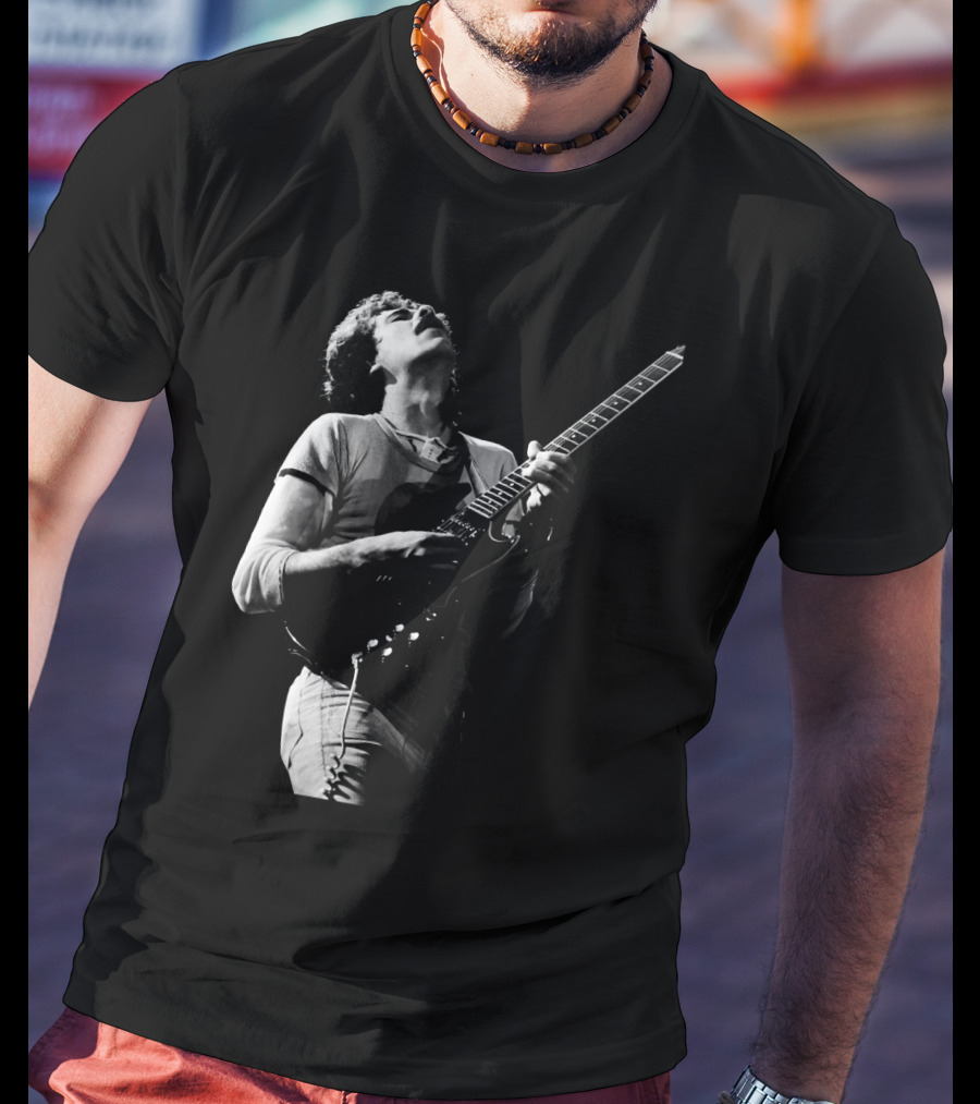 Stn Electric Guitarist In Concert Performance Black And White T-Shirt