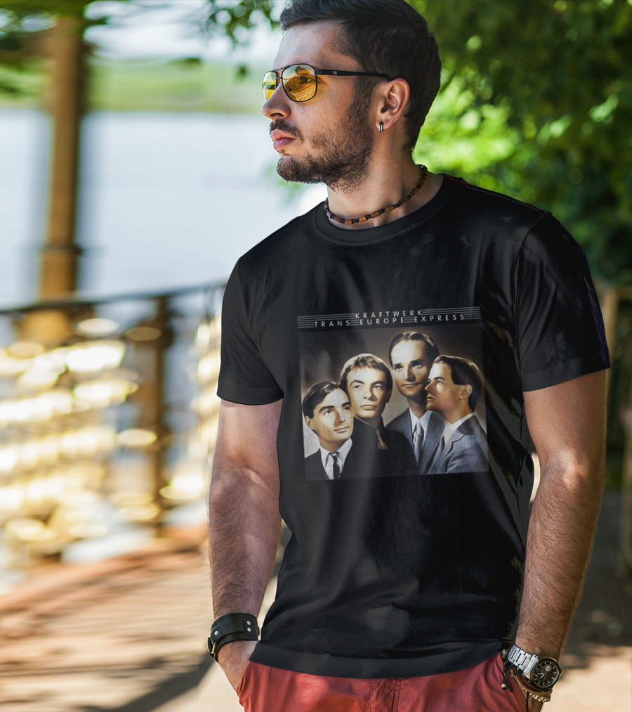 Kraftwerk Trans Europe Express Album Cover Artwork T-Shirt