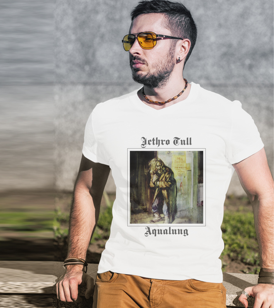 Jethro Tull Aqualung Album Cover Homeless Man Artwork T-Shirt