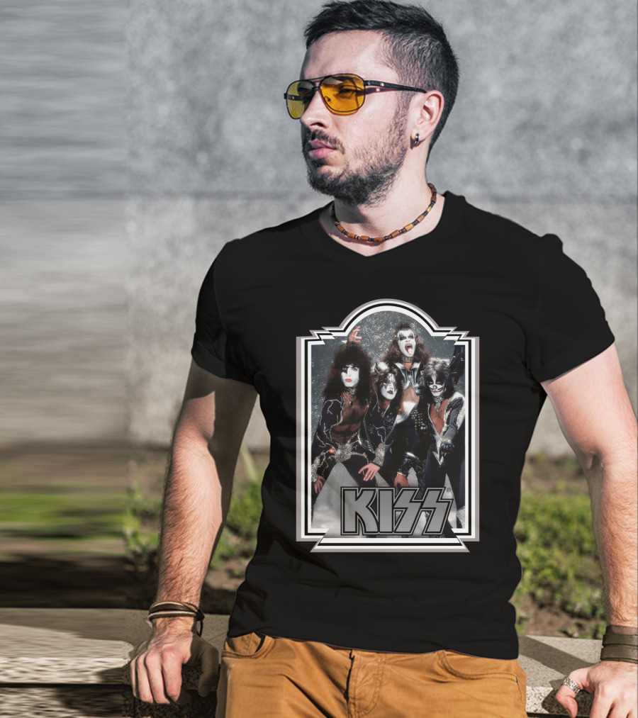Kiss Band Iconic Makeup And Costumes 1970S Retro Style T-Shirt