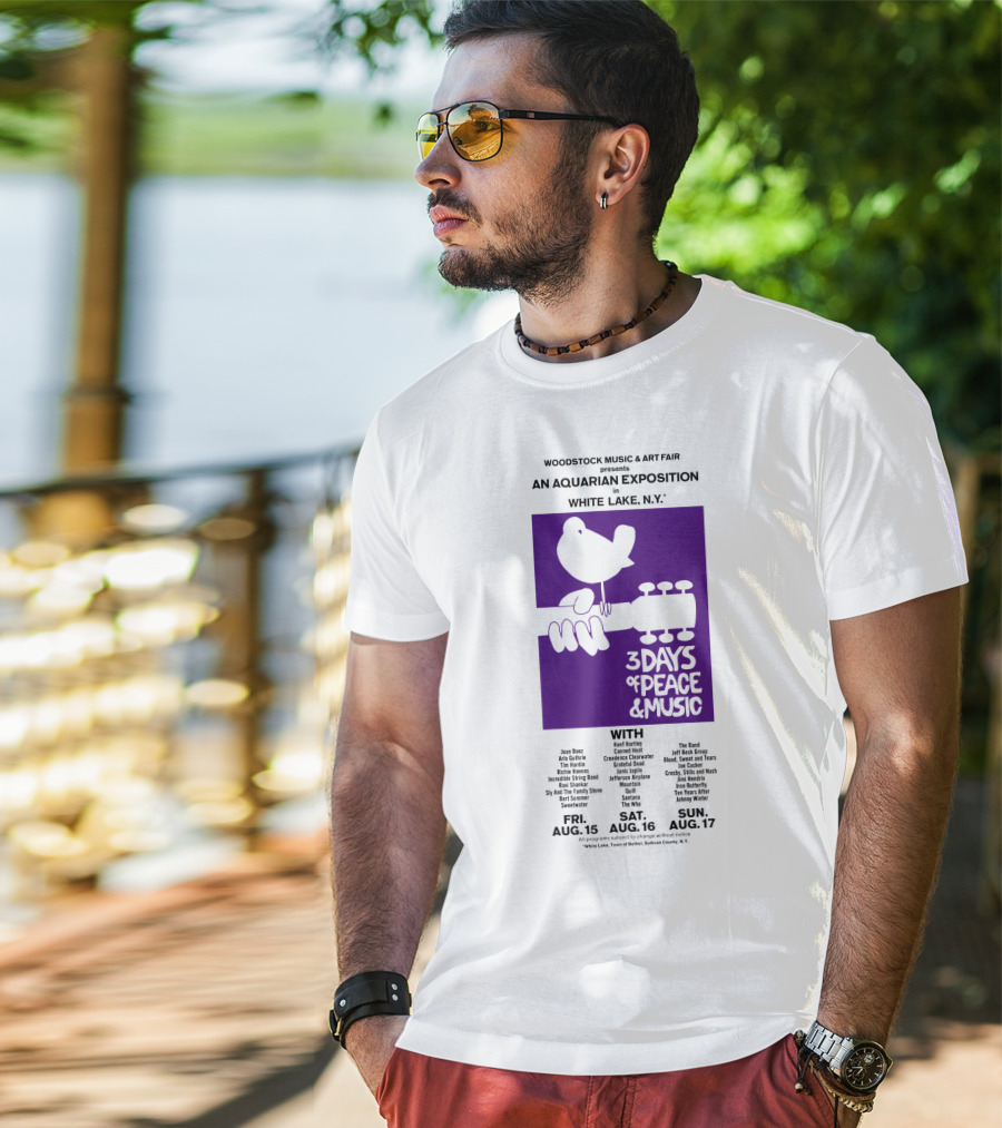Woodstock Music & Art Fair An Aquarian Exposition White Lake Ny 3 Days Of Peace & Music Aug 15-17 T-Shirt