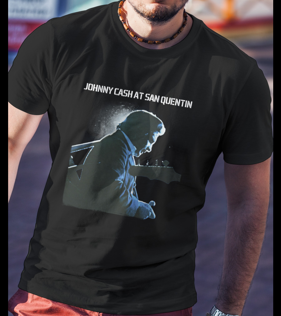 Johnny Cash At San Quentin T-Shirt