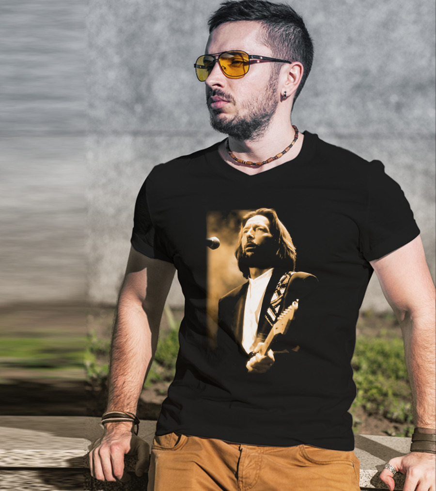 Ec 23 Concert Guitarist T-Shirt