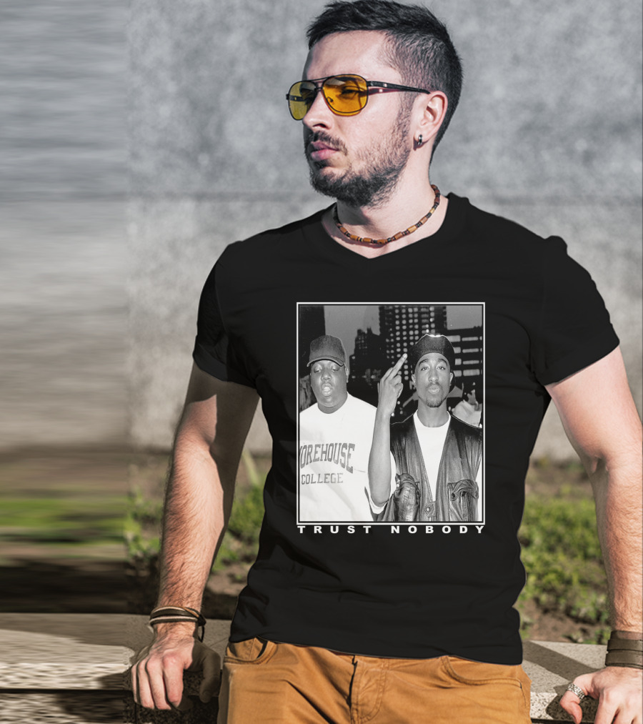 Trust Nobody Morehouse College Duo Retro T-Shirt