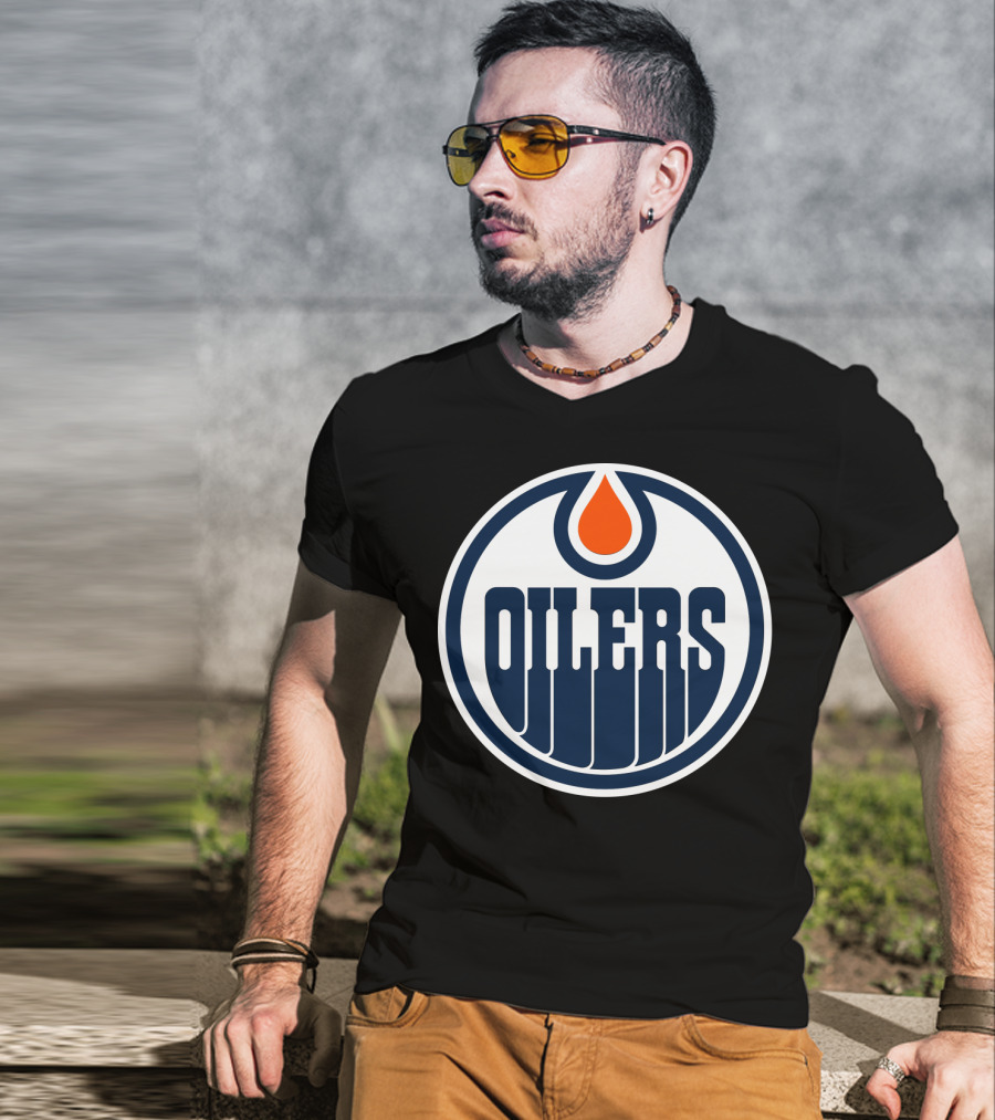 Edmonton Oilers Nhl Team Logo With Classic Oil Drop Symbol T-Shirt