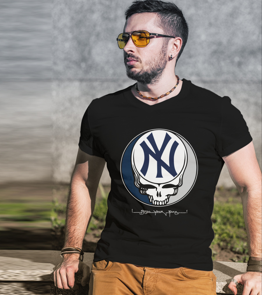 Grateful Dead Steal Your Face New York Yankees T-Shirt