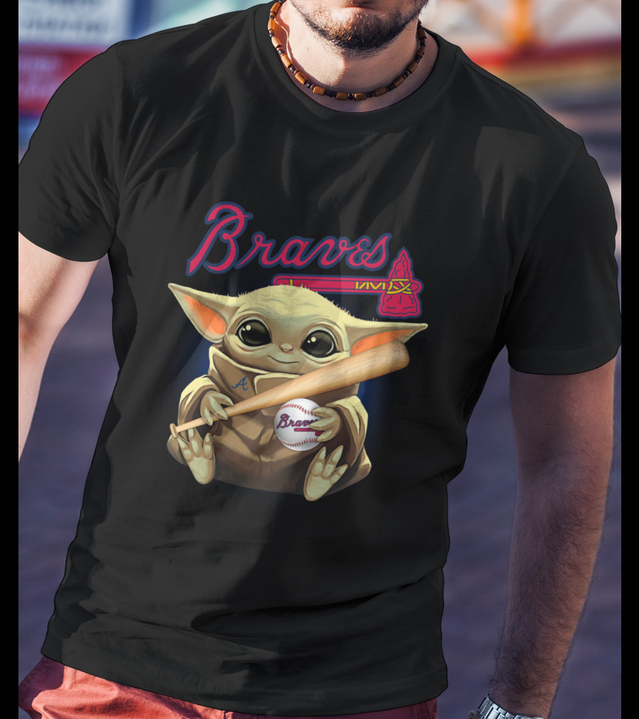 Braves Baseball Baby Yoda Holding Bat And Ball T-Shirt