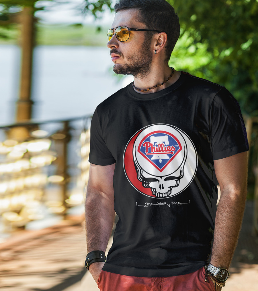 GRATEFUL DEAD Steal Your Face Philadelphia Phillies T-Shirt