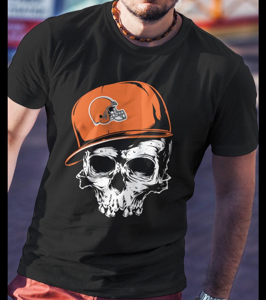 Cleveland Browns Skull With Helmet Cap T-Shirt