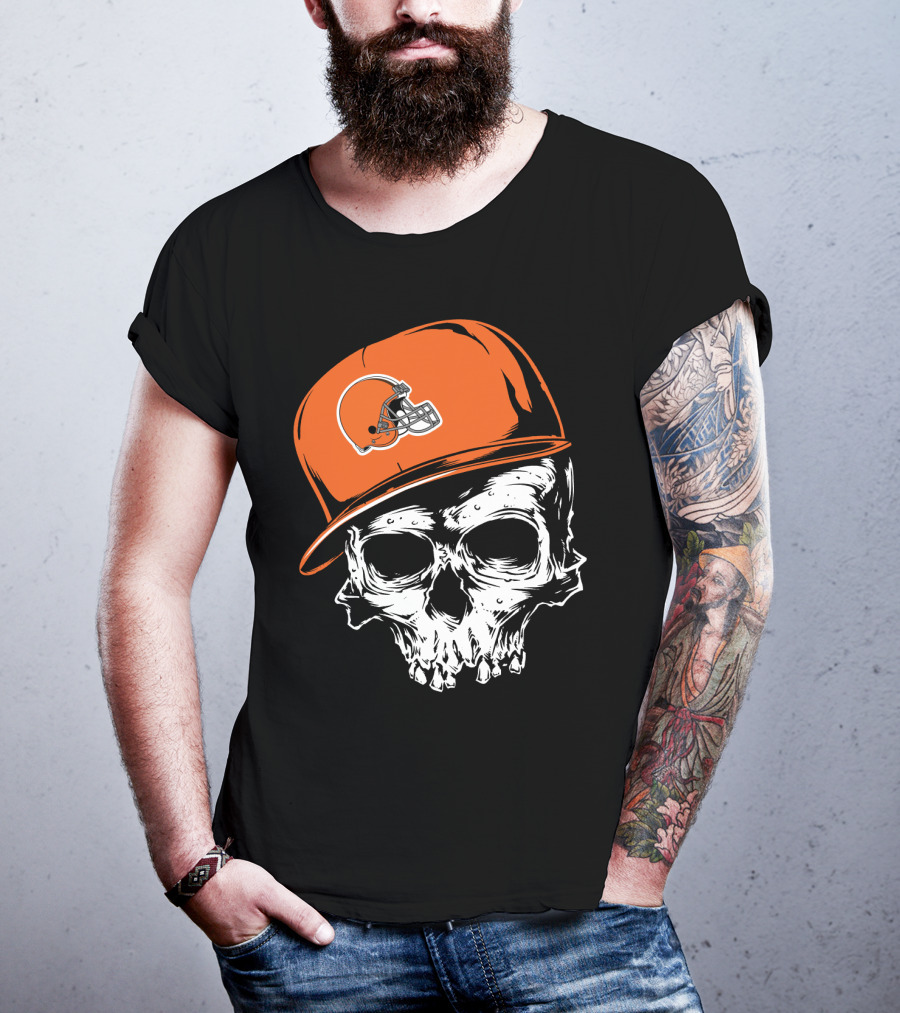 Cleveland Browns Skull With Helmet Cap T-Shirt