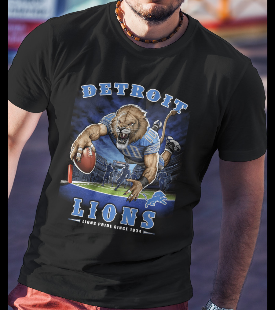 Detroit Lions Pride Since 1934 End Zone Nfl Touchdown Roaring Football Player T-Shirt