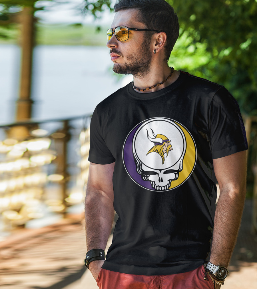 GRATEFUL DEAD Vikings Logo Skull Helmet T-Shirt