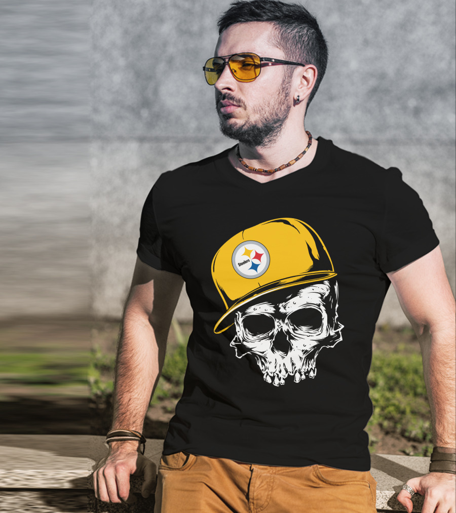 Pittsburgh Steelers Skull With Yellow Cap T-Shirt