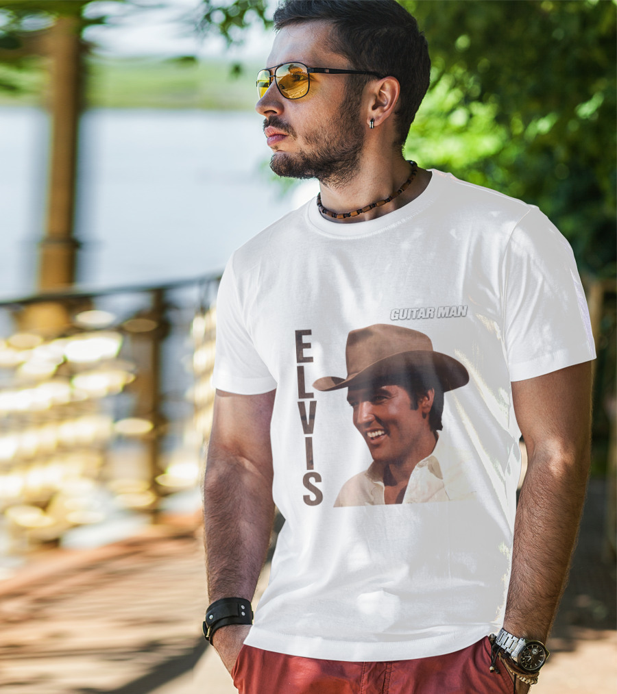 ELVIS GUITAR MAN T-Shirt