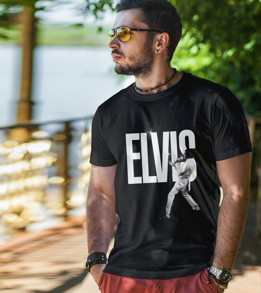Elvis Sparkling Stage Performance T-Shirt