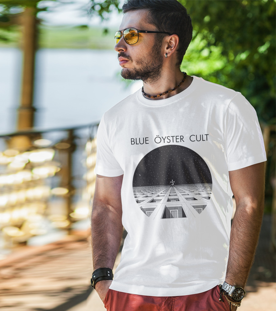 Blue Öyster Cult Alien Landscape Night Sky T-Shirt
