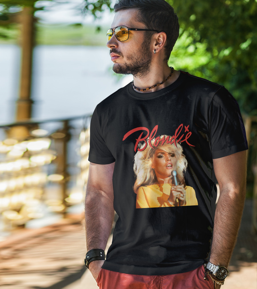 Blondie Debbie Harry Mic Performance 1980S Retro Style T-Shirt
