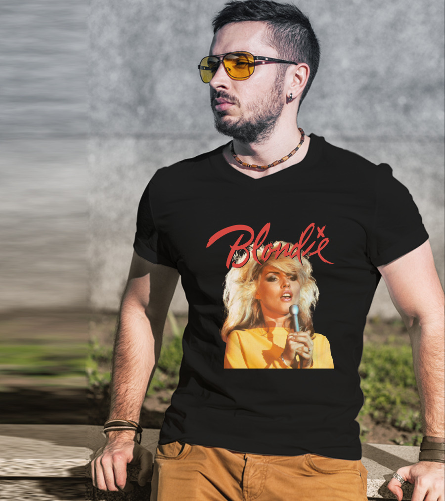 Blondie Debbie Harry Mic Performance 1980S Retro Style T-Shirt