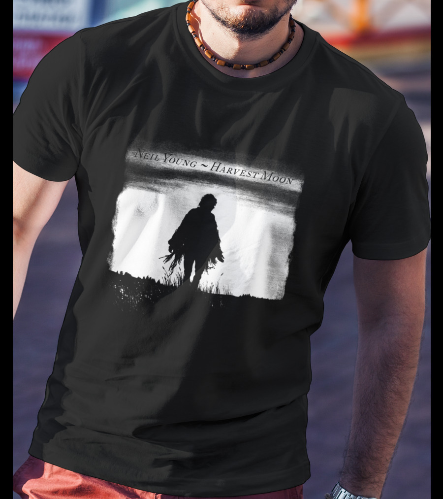 Neil Young Harvest Moon Silhouette Dark Horizon Scene T-Shirt