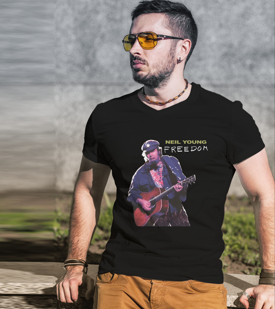 Neil Young Freedom Album Artwork Iconic Musician Performance T-Shirt