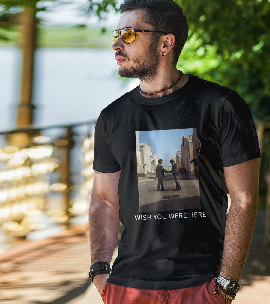Wish You Were Here Album Cover Iconic Handshake Flame Scene T-Shirt