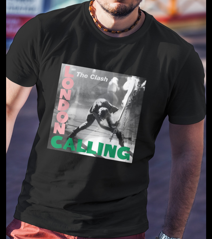 The Clash London Calling Album Cover Black And White Photo Iconic Rock Band T-Shirt