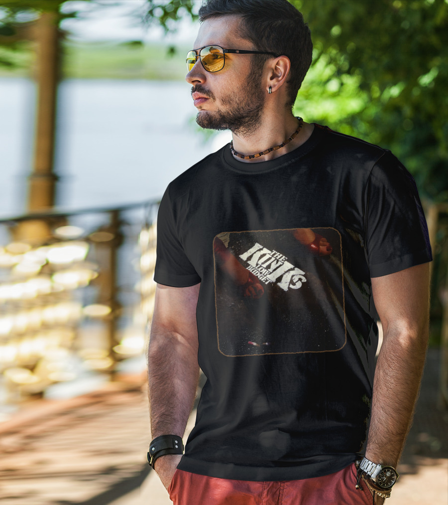 The King High Heels T-Shirt