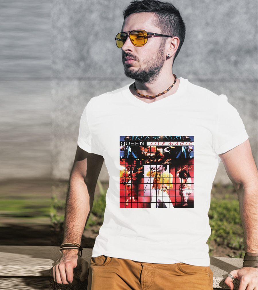 Queen Live Magic Concert Album Artwork Performance 1986 T-Shirt