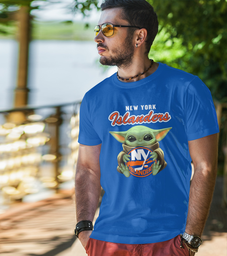 New York Islanders Baby Yoda Holding NY Islanders T-Shirt