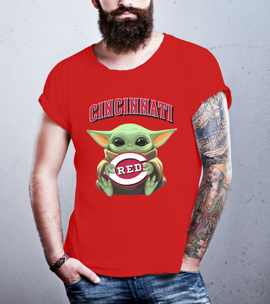 Cincinnati Reds Baby Yoda T-Shirt