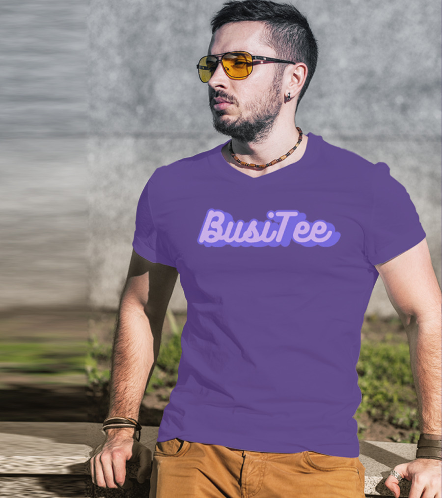 BusiTee Vintage T-Shirt
