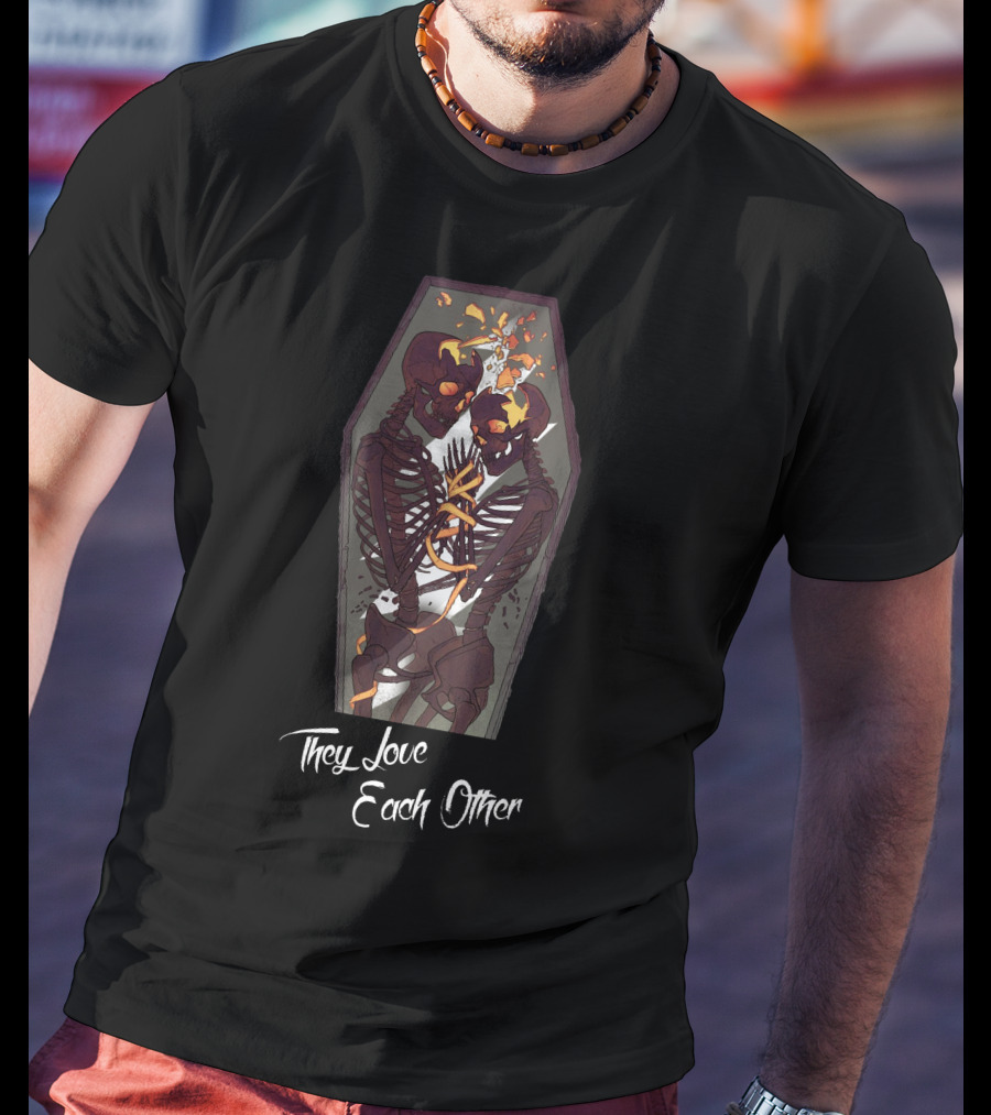They Love Each Other Skeletons Embrace Coffin T-Shirt