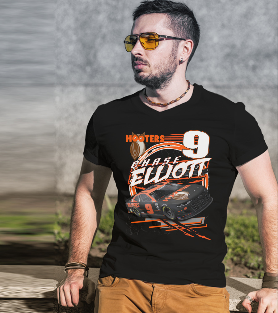 Chase Elliott Hooters 9 Nascar Racing Car T-Shirt