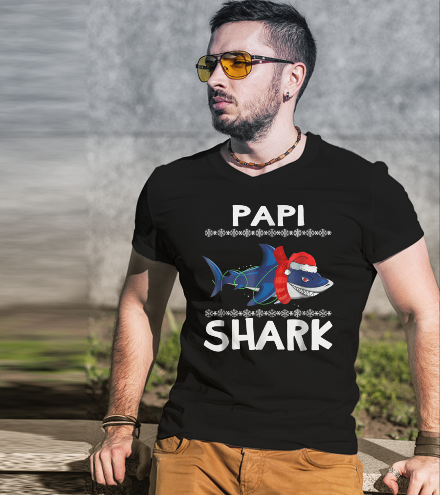 Papi Shark Ugly Christmas Family Santa Hat Snowflakes T-Shirt