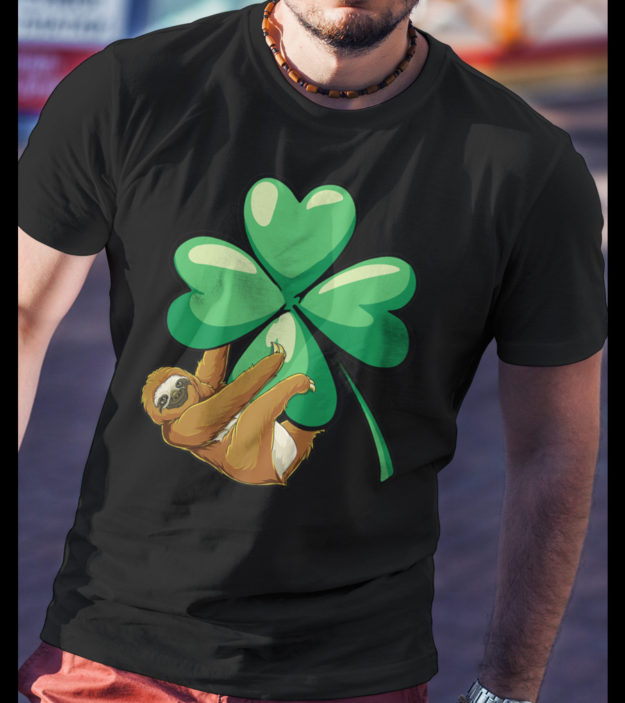 Sloth Hugging Shamrock St Patricks Day Women Girls Lucky Charm T-Shirt