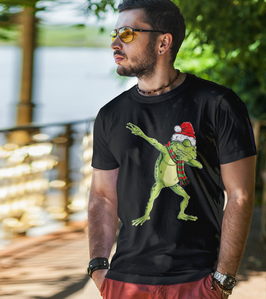 Christmas Dabbing Frog With Santa Hat And Scarf T-Shirt