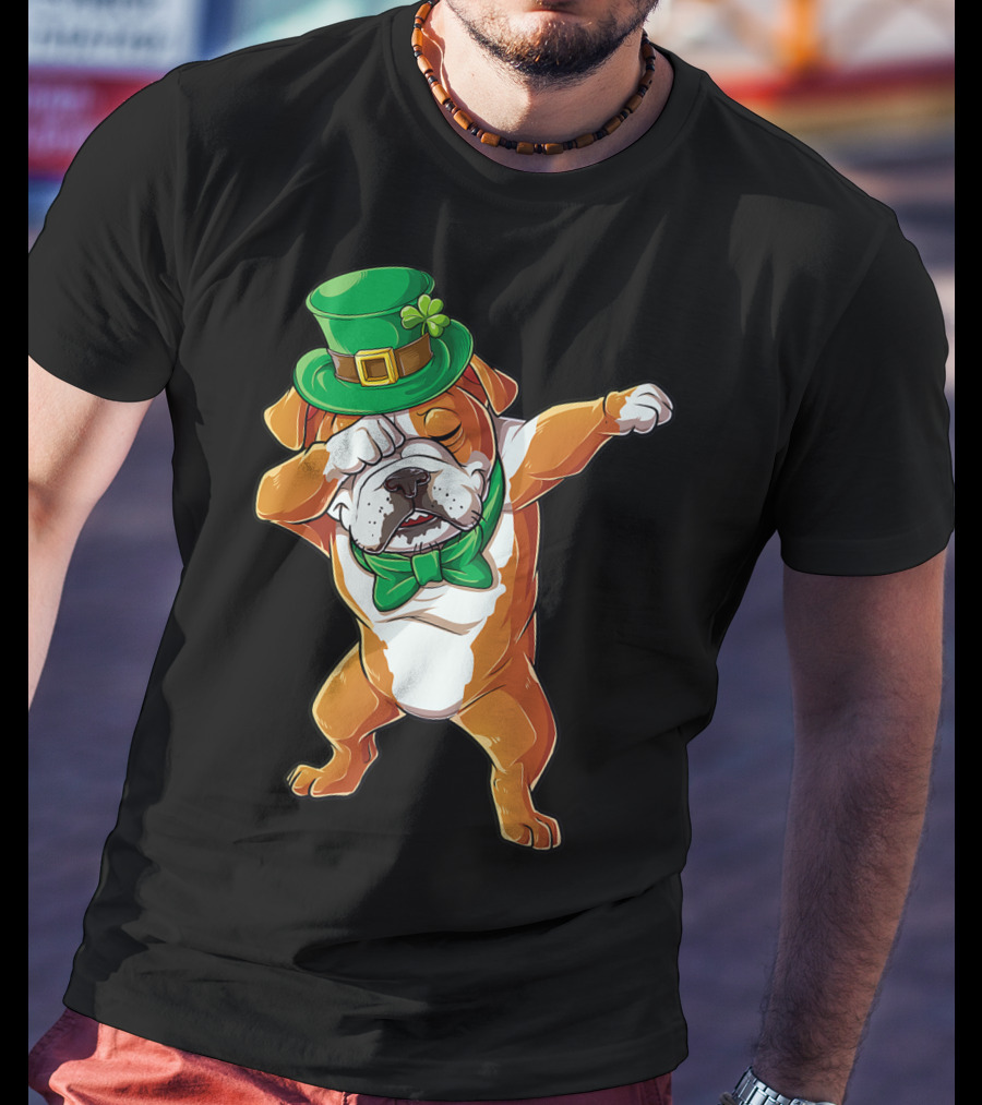 Dabbing English Bulldog St Patricks Day Leprechaun Hat Bow Tie T-Shirt
