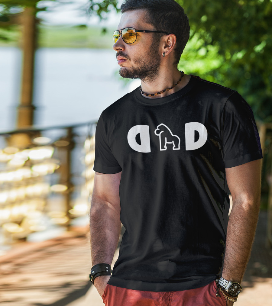 Mens Gorilla Dad Funny Husband T-Shirt
